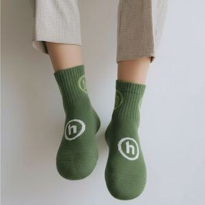 Hidden NY Socks Olive Seals New